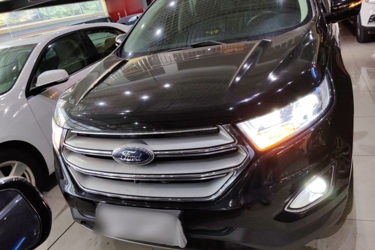 Used Ford Edge 2018 EcoBoost 245 Two-Wheel-Drive Platinum Edition 7-Seater China V Emission Standard