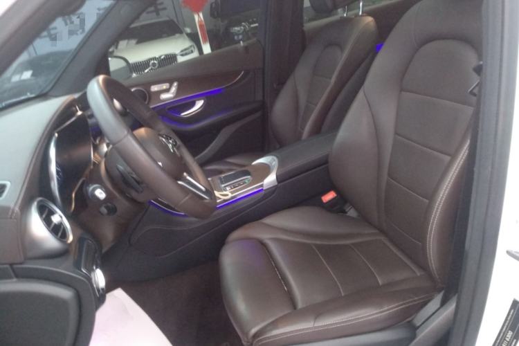 Used Mercedes-Benz GLC 2020 Facelift GLC 300 L 4MATIC Dynamic Edition
