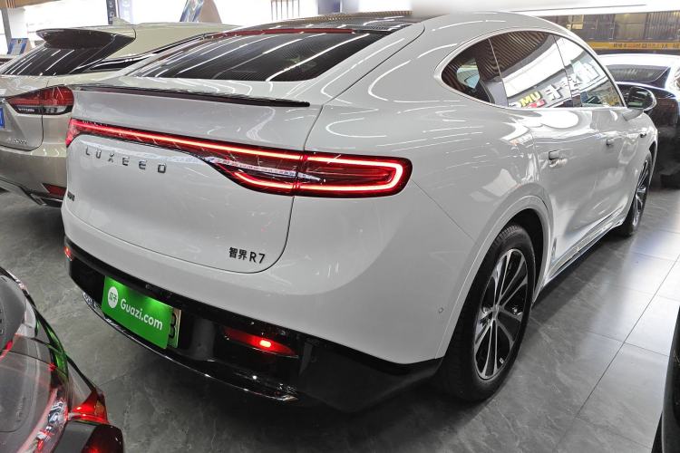 Used Hima Luxeed R7 2024 Pure Electric 667km Pro