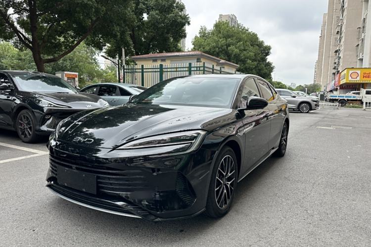 Used BYD Seal 2023 DM-i 1.5L 121km Prestige Model
