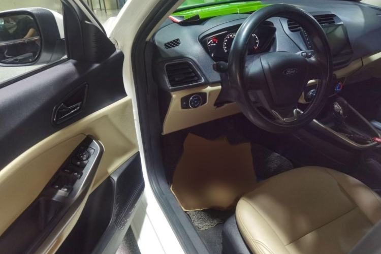 Used Ford Escort 2017 Revised Version 1.5L Automatic Comfort Edition