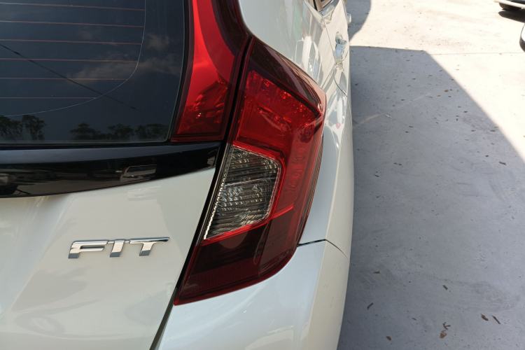 Used Honda Fit 2016 1.5L LXS CVT Comfort Sunroof Version