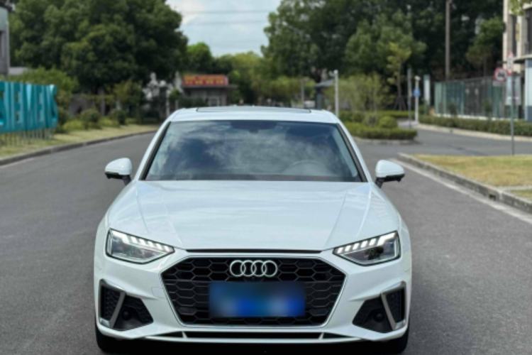 Used Audi A4L 2020 40 TFSI Luxury Dynamic Model
