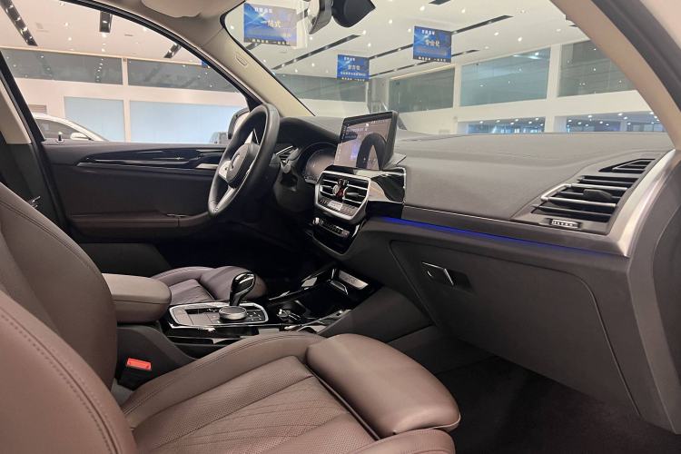 Used BMW X3 2023 xDrive25i M Sport Package
