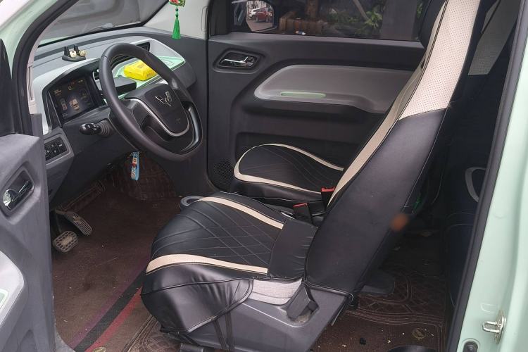 Used Wuling Hongguang MINIEV 2021 Macaron Premium Model – Lithium Iron Phosphate
