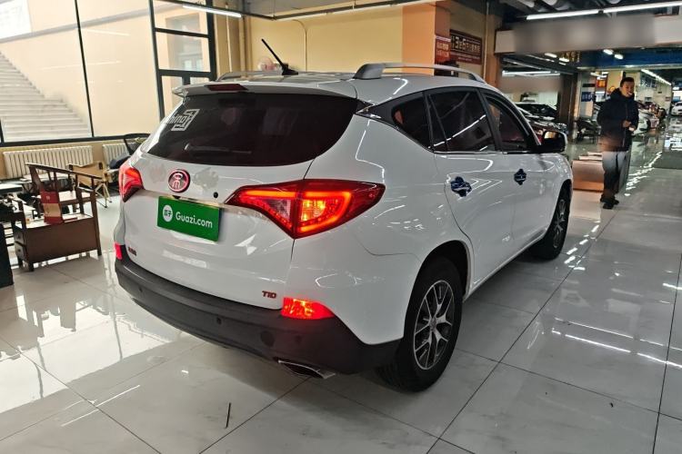 Used BYD Song 2018 1.5TID Automatic Smart Connect Prestige Model