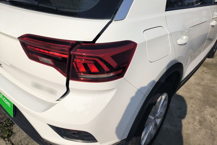 Used Volkswagen T-ROC 2020 280TSI DSG Two-Wheel-Drive Elite Version
