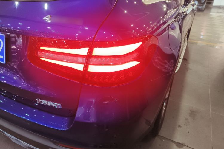 Used Mercedes-Benz GLC 2016 GLC 260 4MATIC Luxury Model
