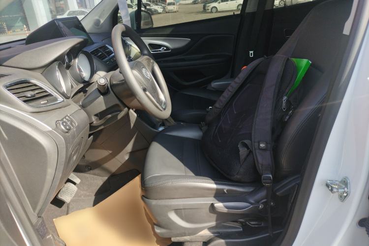 Used Buick Encore 2015 1.4T Automatic Two-Wheel Drive Urban Elite Version