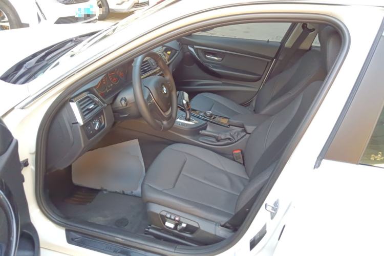 Used BMW 3 Series 2016 316Li Fashion Model