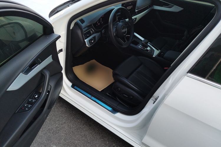 Used Audi A4L 2022 40 TFSI Fashion Dynamic Model
