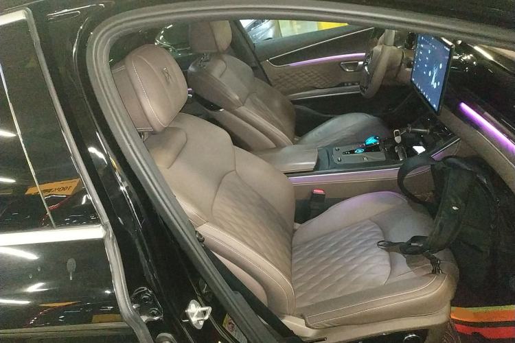 Used BYD Han 2023 DM-i Champion Edition 121KM Prestige Model
