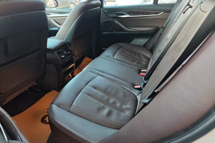 Used BMW X5 2018 xDrive28i
