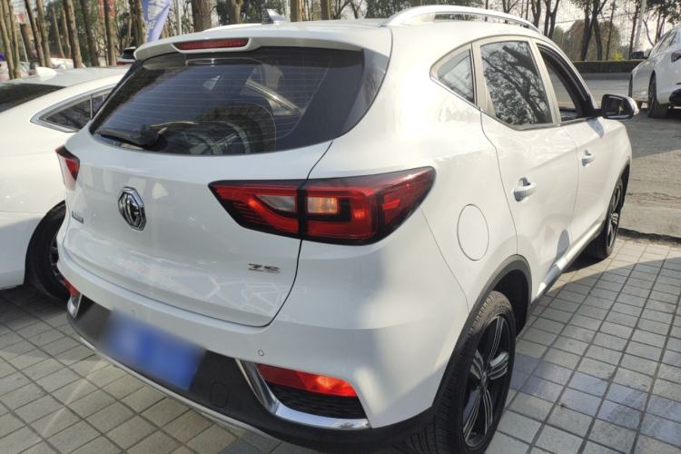 Used MG ZS 2020 Global Bestseller with 1.5L Engine Manual Transmission and a Massive 65-Inch Panoramic Sunroof Version
