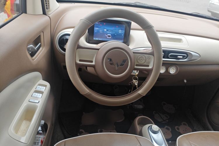 Used Wuling Hongguang MINIEV 2025 Four-Door Version Advanced Edition
