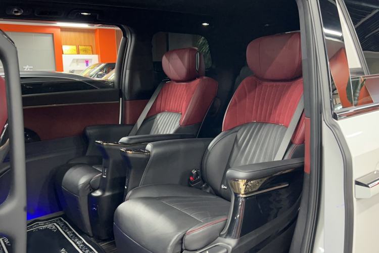 Used GAC Trumpchi M8 2023 Zongshi Series Dual-Motor Supreme Edition
