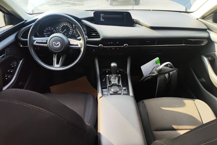 Used Mazda Mazda 3 Axela 2021 2.0L Automatic ZhiXuan Edition

