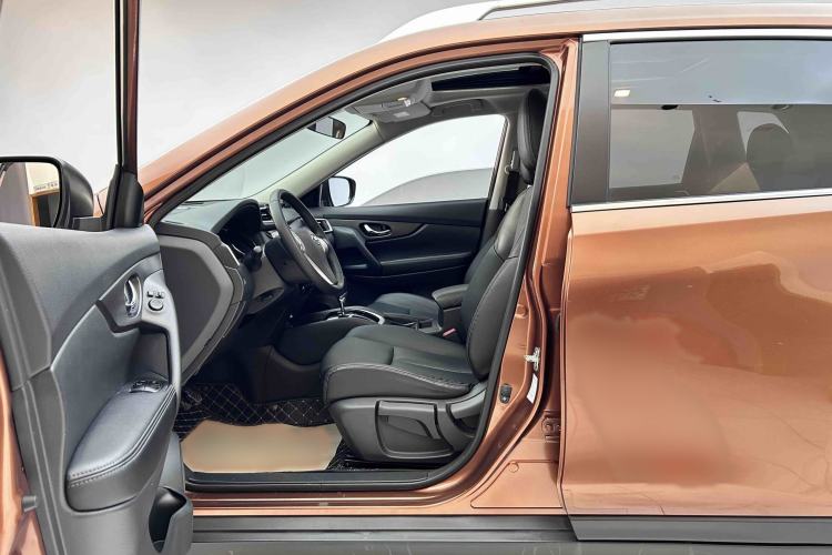 Used Nissan X-Trail 2014 2.0L CVT Comfort Edition 2WD