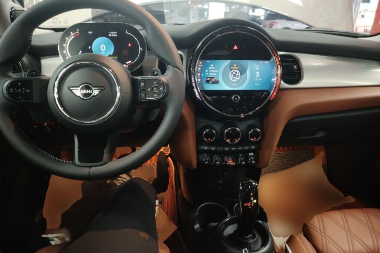 Used  MINI 2023 2.0T COOPER S Artist
