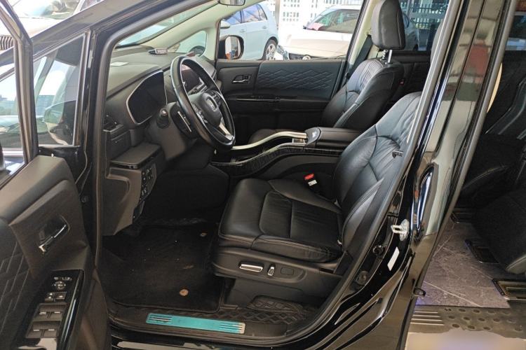 Used Honda Elysion 2022 2.0L eHEV Luxury Edition
