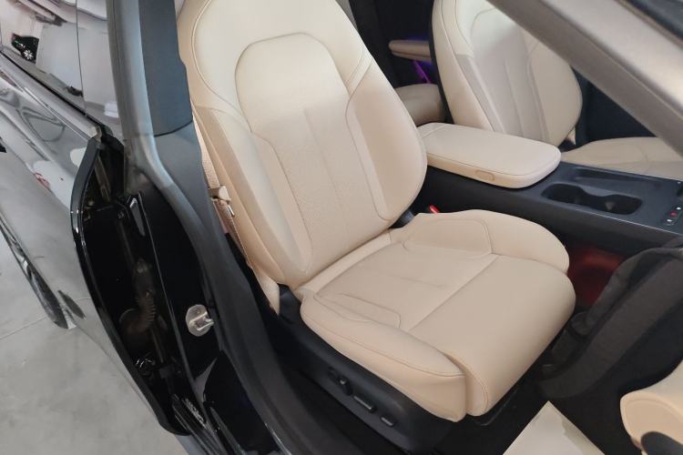 Used Nio ET5 2024 75 kWh
