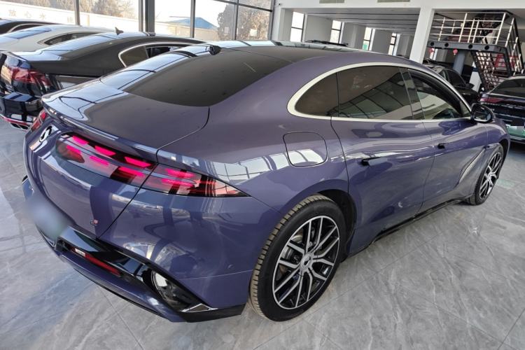 Used Denza Z9 2024 1100 km Four-Wheel Drive Max Version