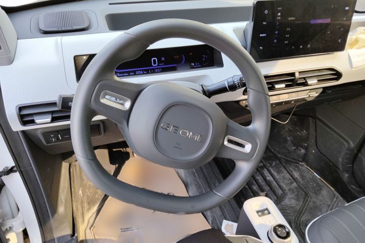 Used Geely Galaxy Panda 2024 Panda Mini 200km Endurance Bear