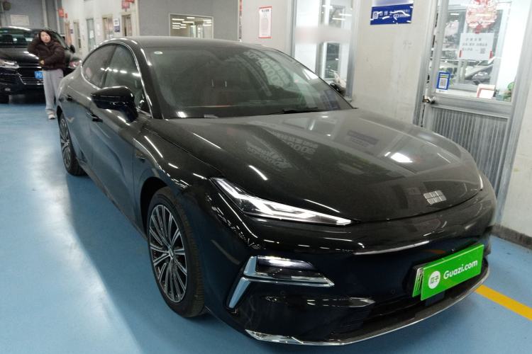 Used  Galaxy 8 2025 130km EM-i Flagship Edition
