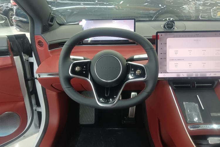 Used Hima Luxeed S7 2024 Pro Model
