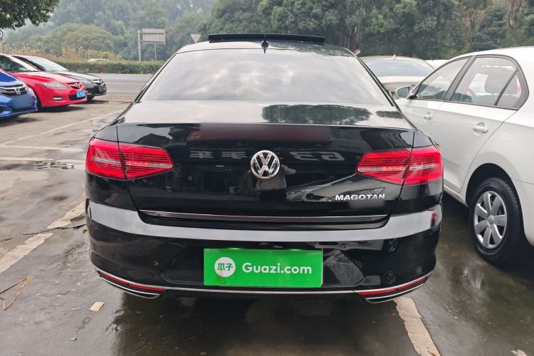 Used Volkswagen Magotan 2018 330TSI DSG Luxury Model
