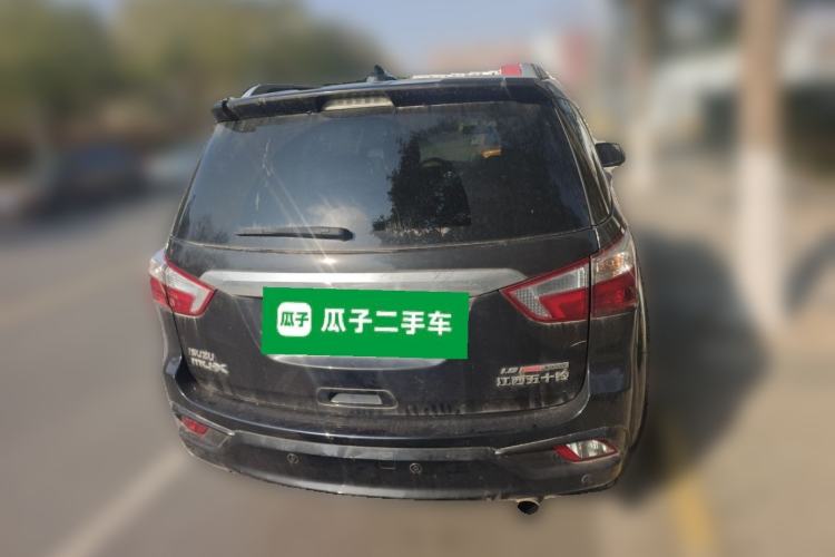Used Isuzu mu-X 2020 1.9T Diesel Automatic 4x4 Jingyue Edition 7 Seats China VI Standard
