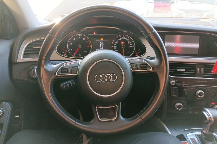 Used Audi A4L 2015 35 TFSI Automatic Standard Model
