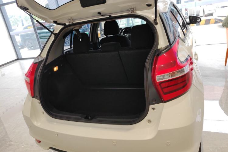 Used Toyota YARiS L Zhi Xian 2016 Revised 1.5E CVT Charming Edition