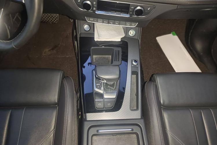 Used Audi Q5L 2021 40 TFSI Luxury Dynamic Edition
