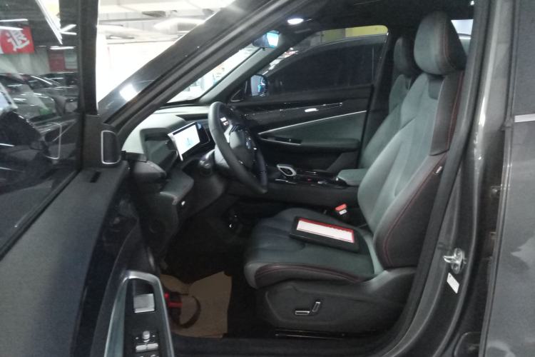 Used Geely Auto Emgrand X7 Sport 2024 1.5TD Smart Connect+
