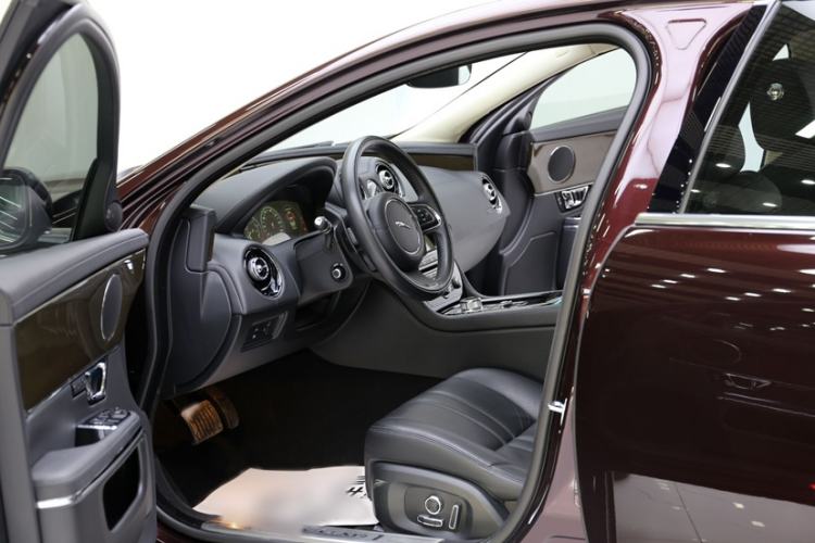 Used Jaguar XJ 2018 XJL 3.0 SC Two-Wheel-Drive Elegant Business Edition