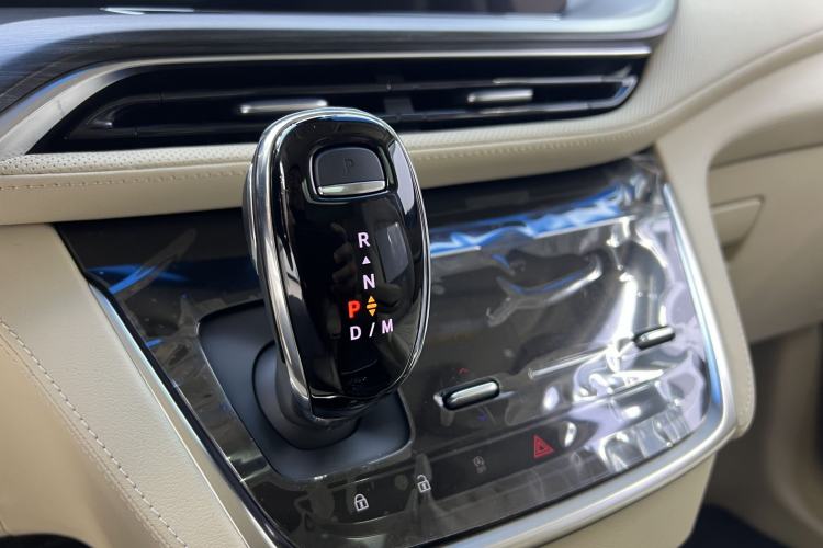 Used Buick GL8 2023 ES Lu Zun Luxury Model
