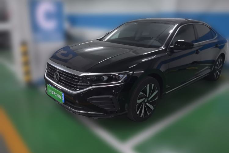 Used Volkswagen Passat 2025 Premium Version 380TSI Dragon Edition