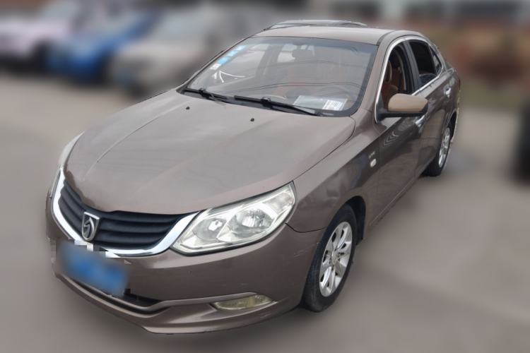 Used Baojun 630 2013 1.5L manual Entry-level trim