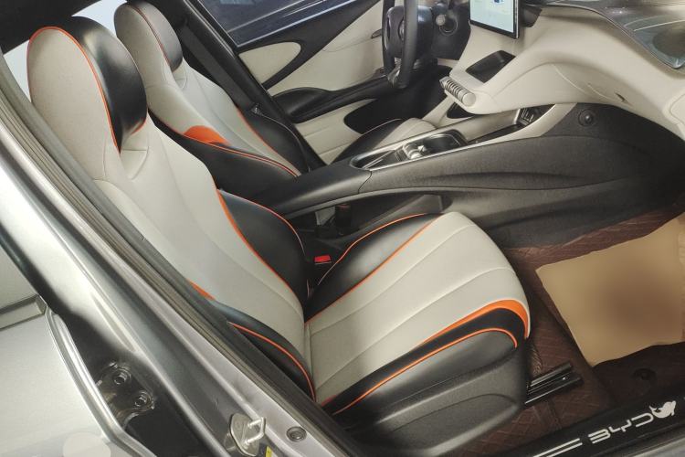 Used BYD Dolphin 2021 405 km Fashion Edition
