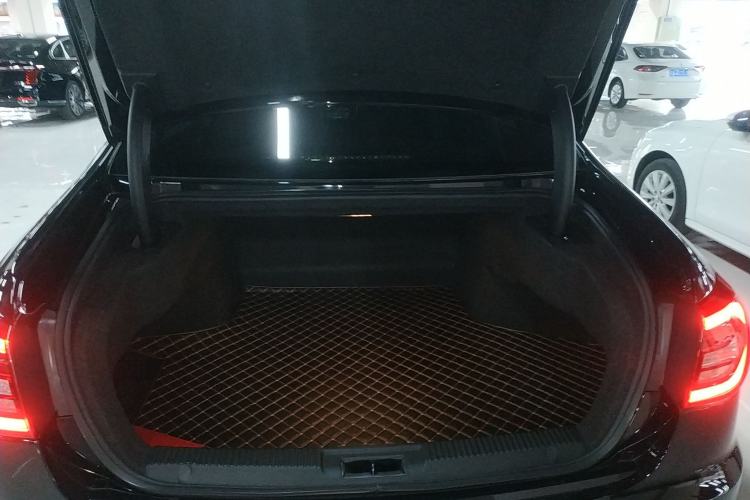 Used Hongqi H7 2019 2.0T Elite Edition
