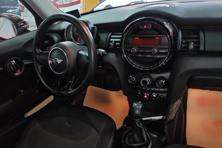 Used  MINI 2014 1.2T ONE
