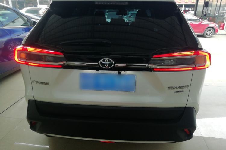 Used Toyota Wildlander 2020 2.0L CVT 4x4 Luxury Edition
