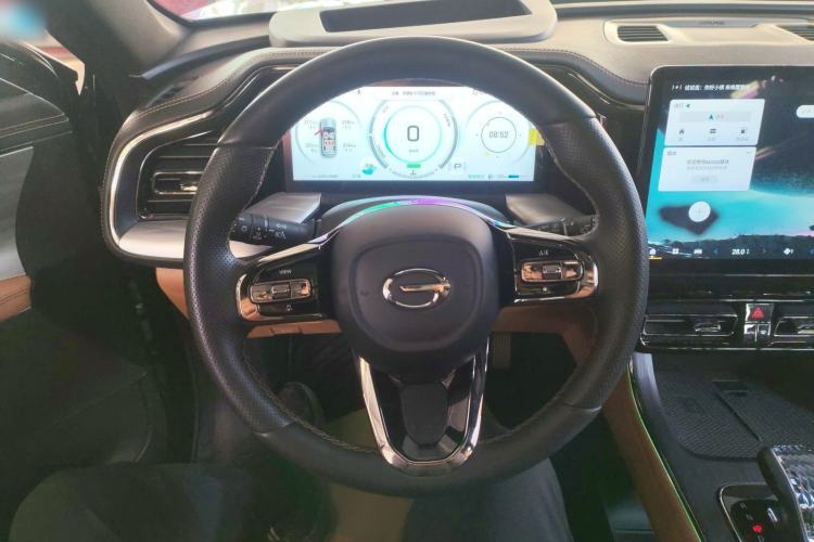 Used GAC Trumpchi ES9 2024 PHEV with 143 km Max