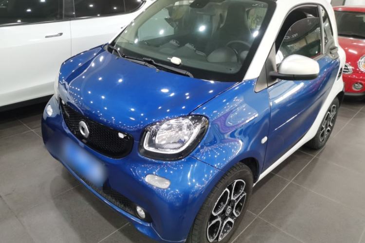 Used smart fortwo 2017 1.0L 52kW New Sound Special Edition China V Emission Standard