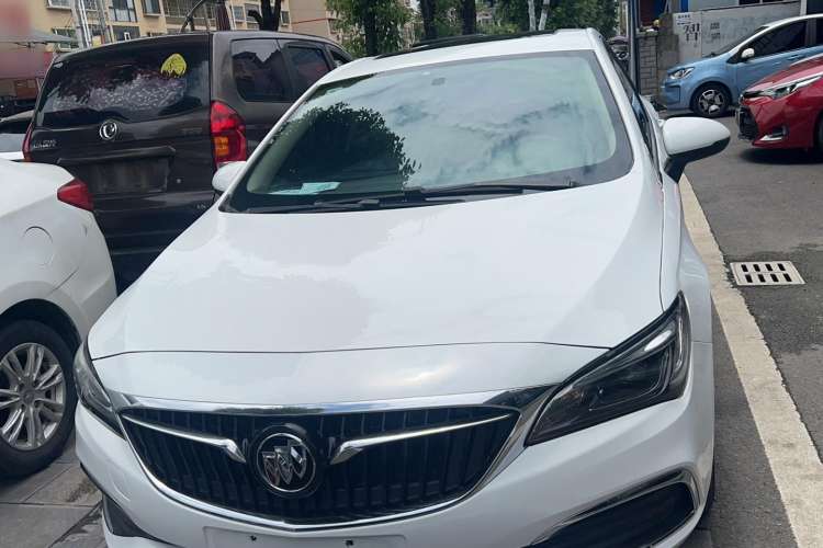 Used Buick Verano 2019 Sedan 20T Dual-Clutch Leading Model
