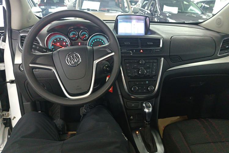 Used Buick Encore 2015 1.4T Automatic Two-Wheel Drive Urban Elite Version
