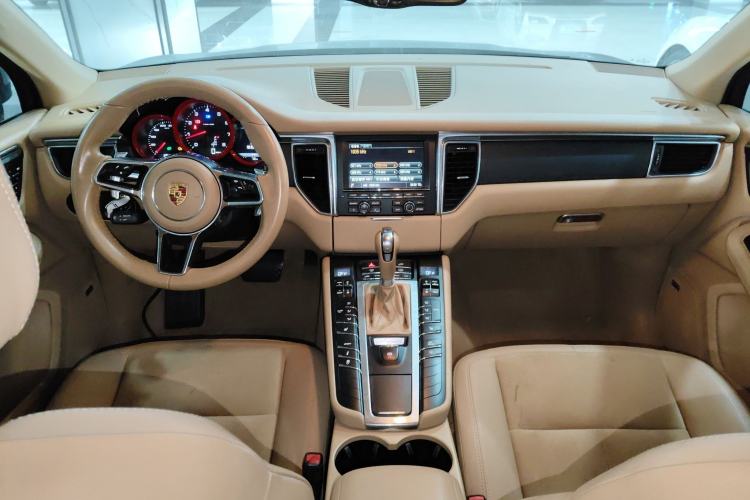 Used Porsche Macan 2014 Macan 2.0T
