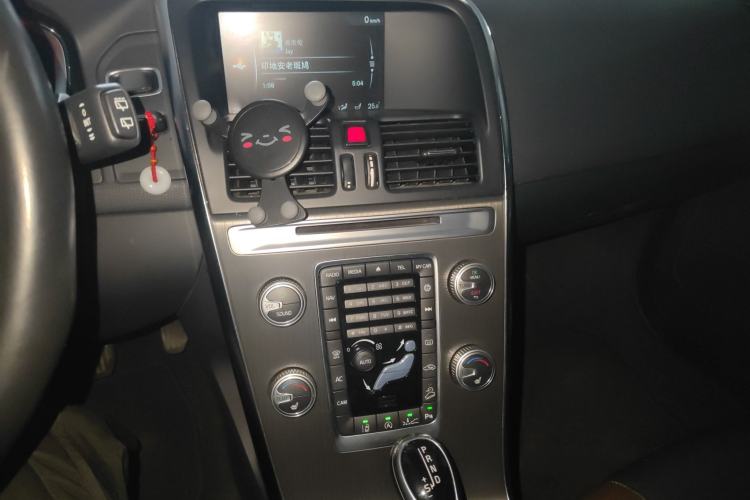 Used Volvo XC60 2016 T5 AWD Zhiyuan Edition
