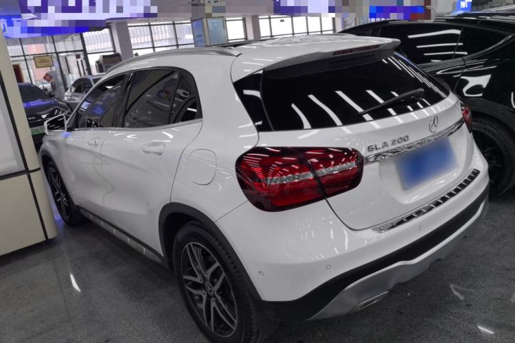 Used Mercedes-Benz GLA 2017 GLA 200 Fashion Model
